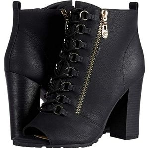 GBG Los Angeles Beckla Booties